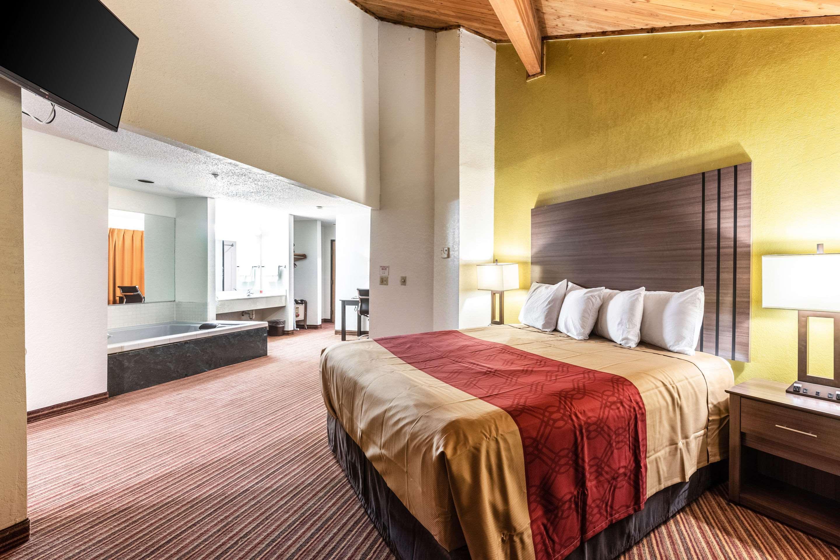 Econo Lodge Inn & Suites McKinney Kültér fotó