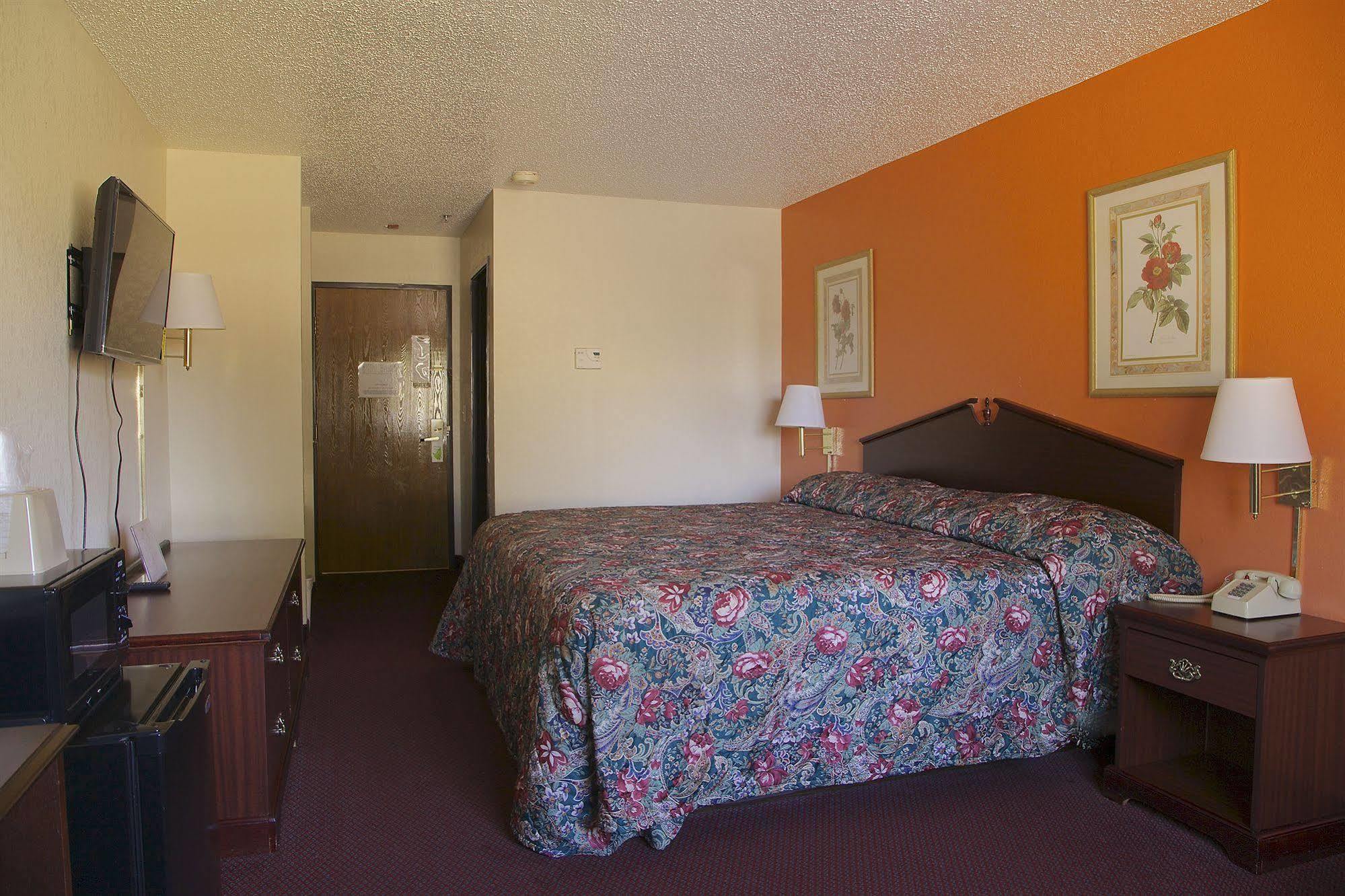 Econo Lodge Inn & Suites McKinney Kültér fotó